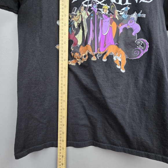 DELTA Disney Villains Grapic Tee Shirt Short Sleeve Black Women Size M Themepark - Picture 13 of 13
